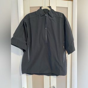 FootJoy Men DJ Tour Short Sleeve Rain Shirt Size M NWT